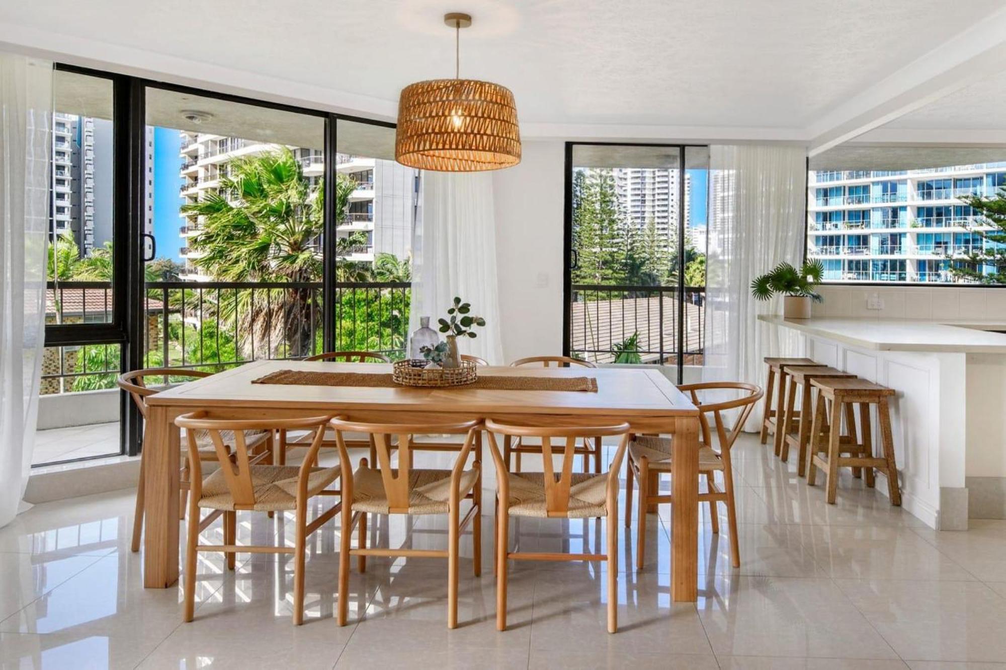 Apartment Beautiful 3-bedroom Haven In Surfers Paradise Gold Coast