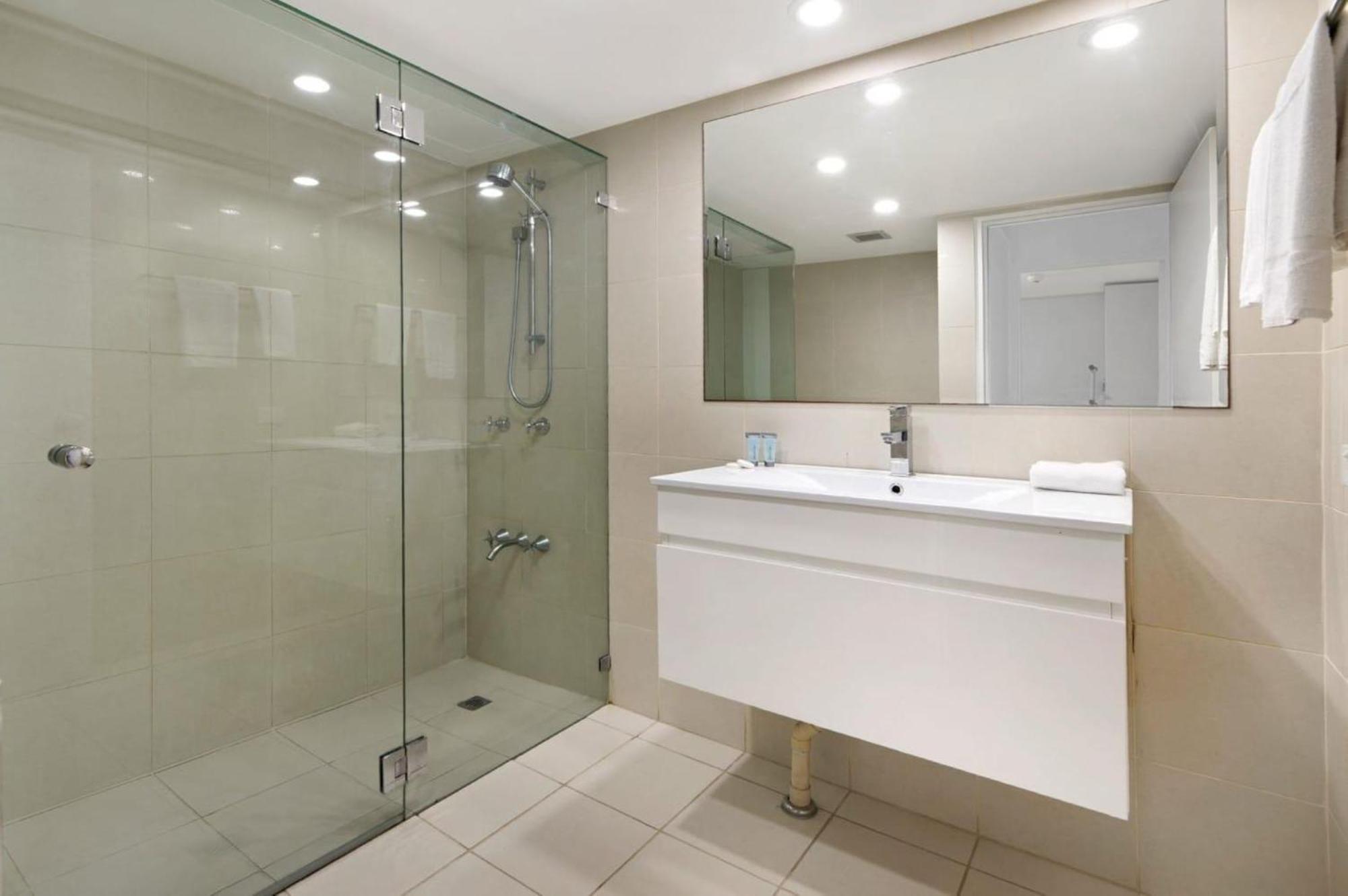 Beautiful 3-bedroom Haven In Surfers Paradise Apartment Gold Coast