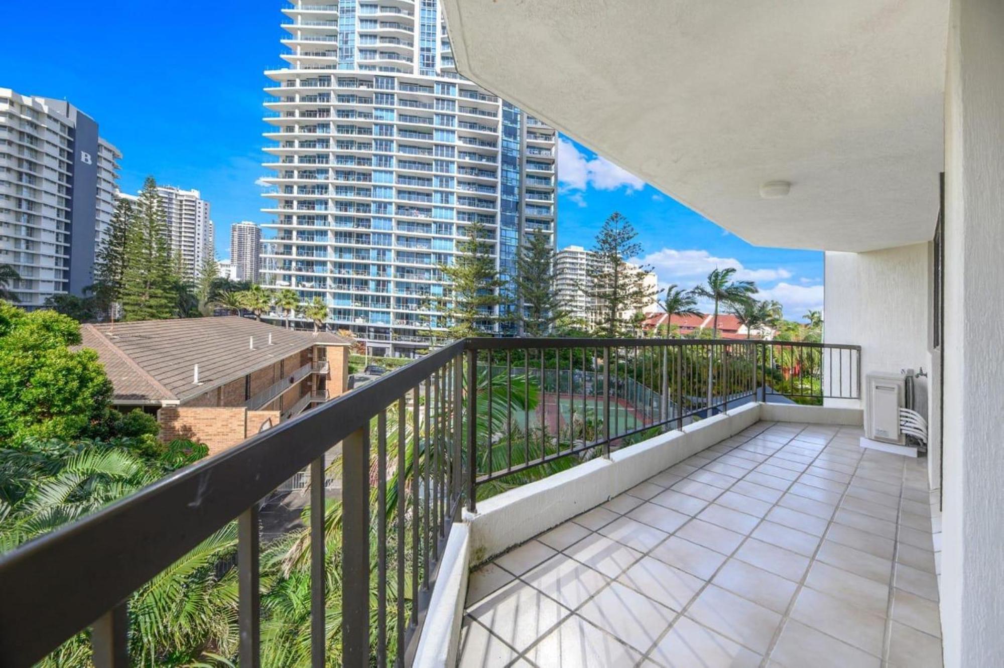 Beautiful 3-bedroom Haven In Surfers Paradise * Gold Coast